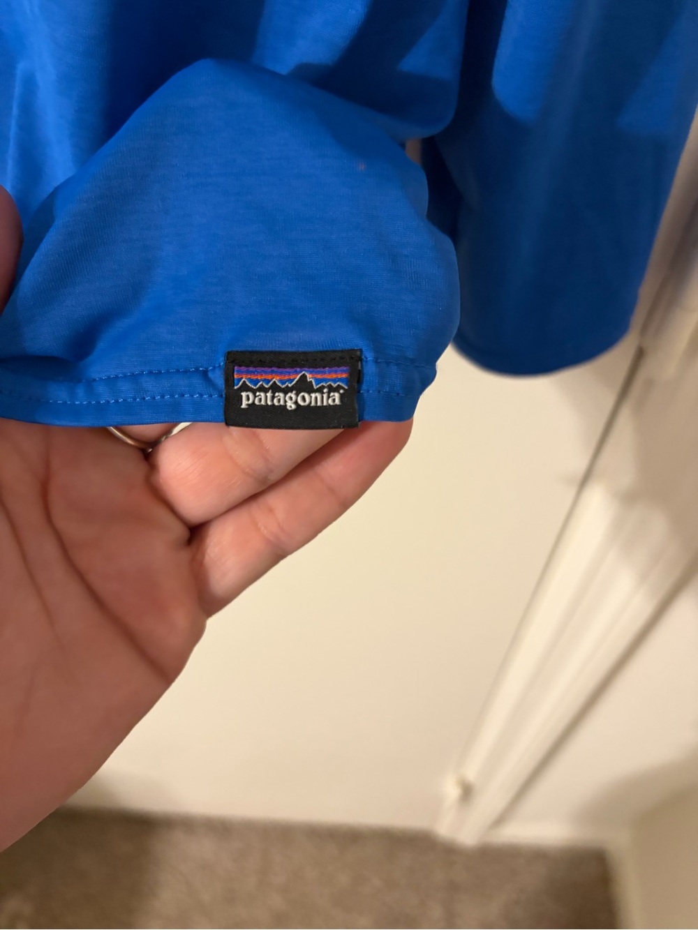 Patagonia Capilene Cool Daily Long Sleeve Shirt Mens XXL Blue Logo Sleeve - Picture 4 of 5